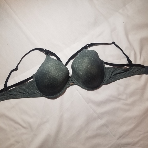 XOXO Brand Strappy Bra - Picture 1 of 8